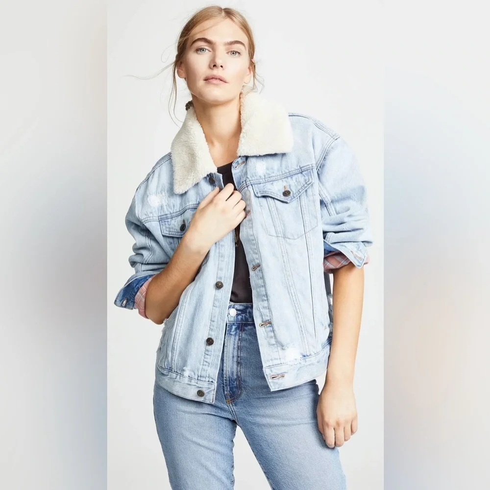 Free People Trucker Jacket Blue Flannel Lined Sherpa Distressed Women’s Small - Picture 2 of 7